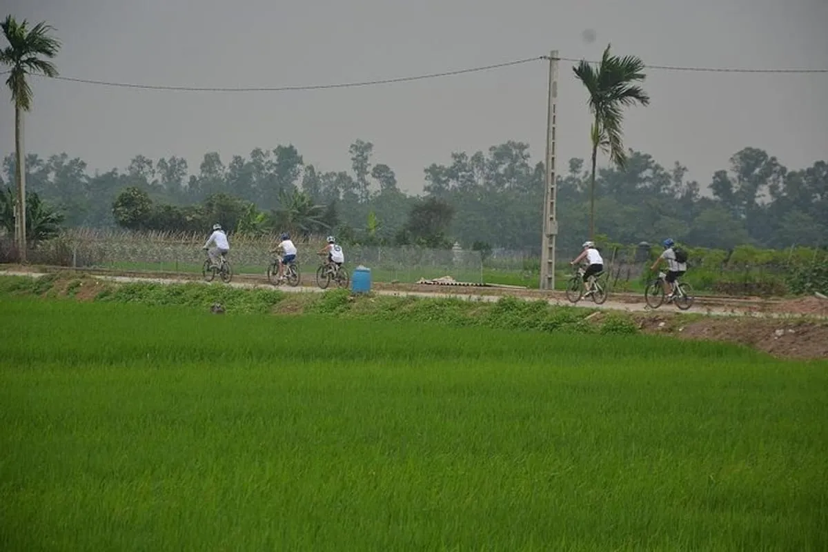 Half-Day Hanoi E-Bike Tour: Exploring Ancient Co Loa Citadel
